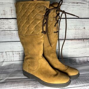 Tan Quilted Lace-Up Women's Boots